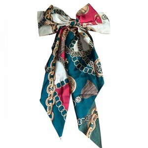 FREE WITH BUNDLE Long Tail Hair Bow Barette